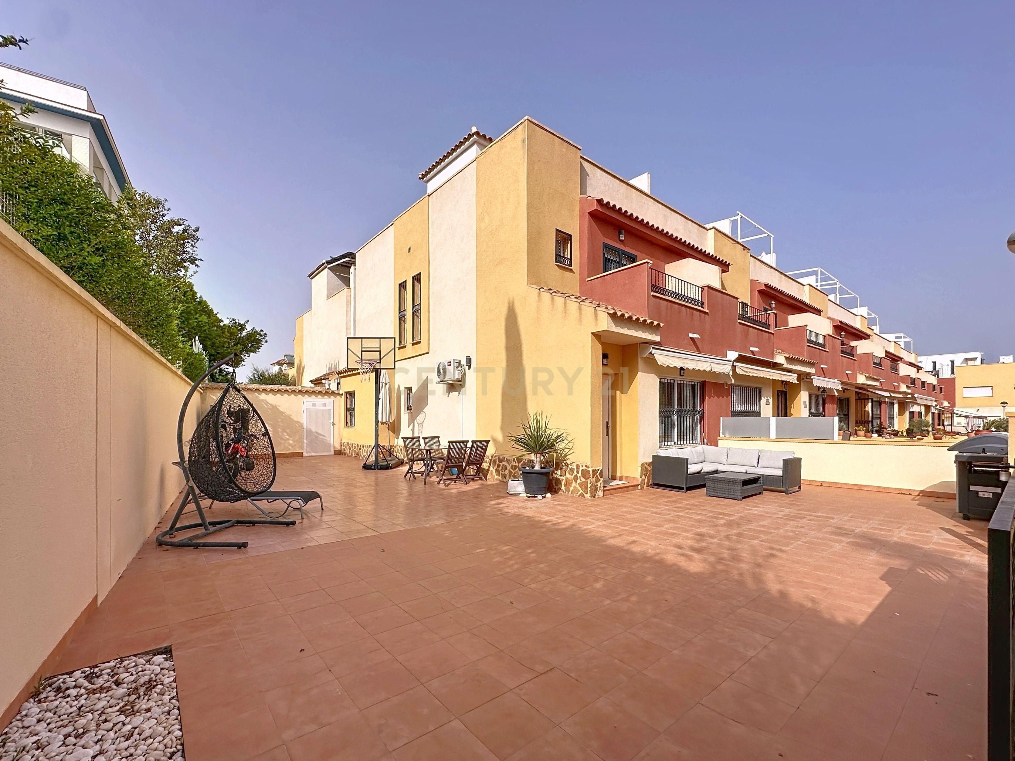 Terrassa de Casa o xalet en venda en Orihuela amb Aire condicionat i Terrassa