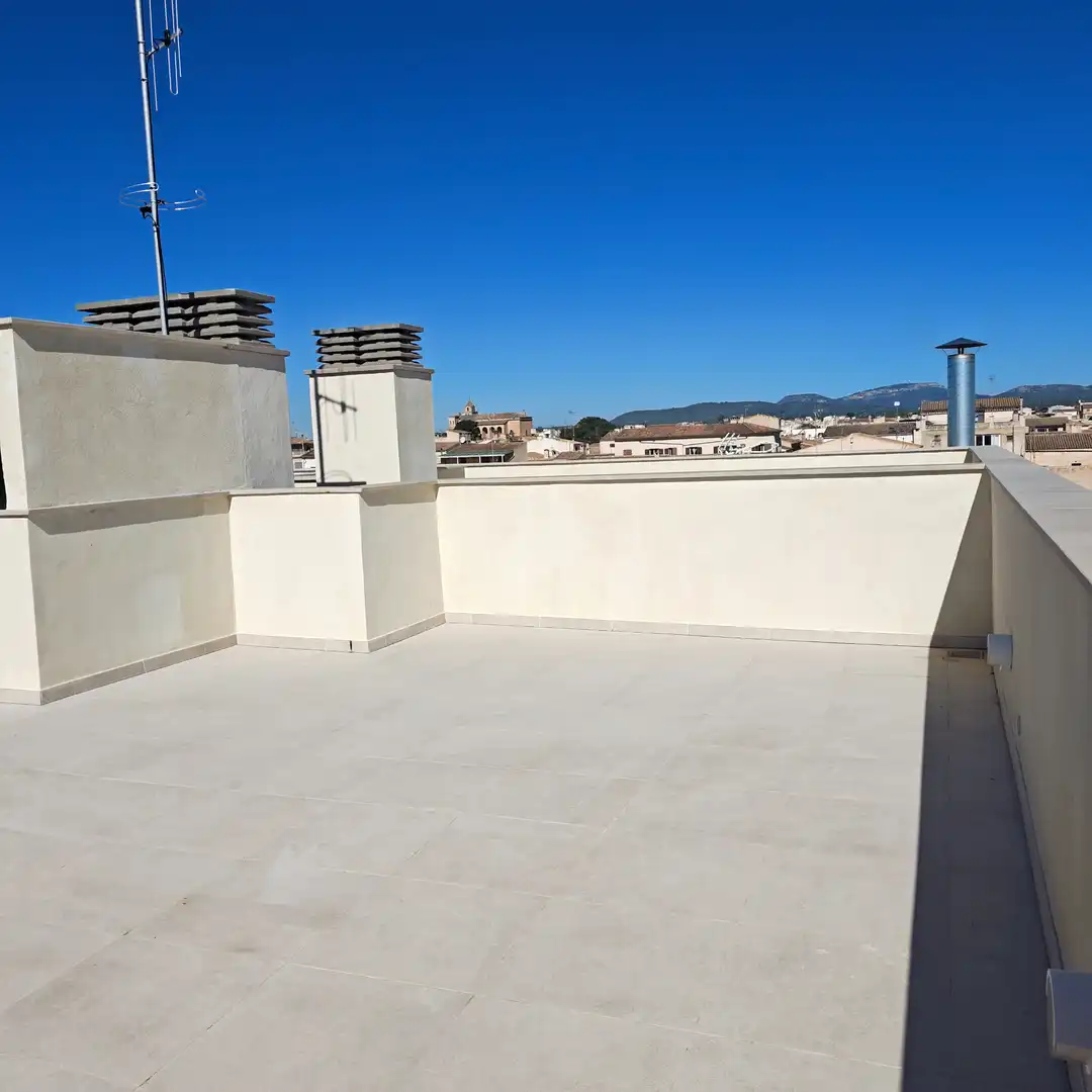 Flat with terrace for sale in Carrer de Fra Joan Ballester Carmelita 75, imagen 3