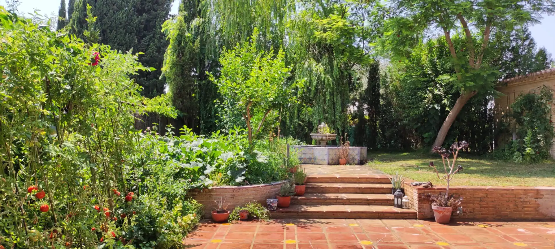 Chalet con jardín en venta en Valencina de la Concepción, imagen 2