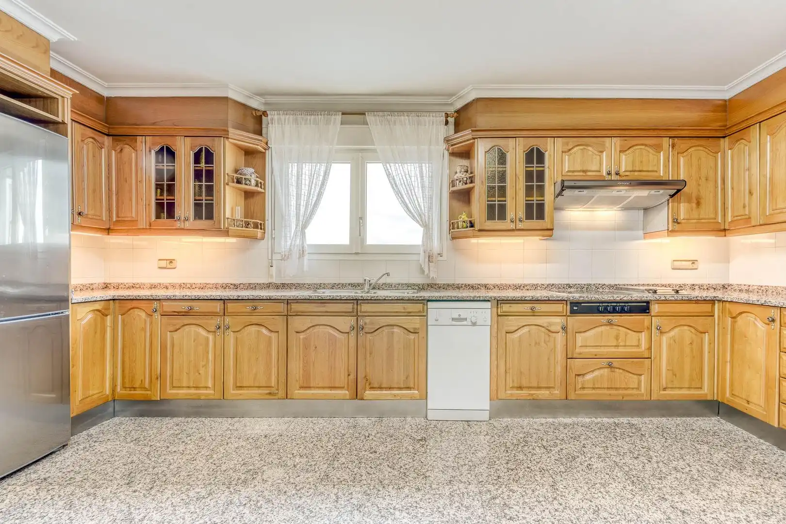 Cocina de Casa o chalet en venta en Figueres con Aire acondicionado, Jardín privado y Terraza