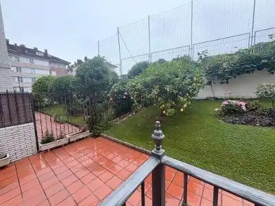 Terrasse von Wohnung zum Verkauf in Gozón mit Heizung, Privatgarten und Terrasse