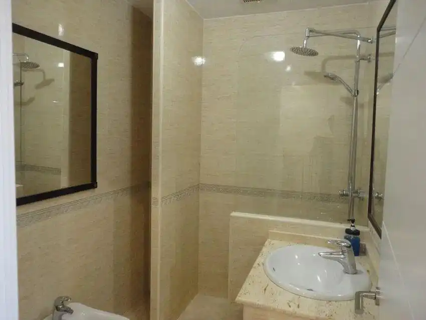 Bathroom of Houses for sale in Málaga  with Air Conditioner, Terrace and Community pool