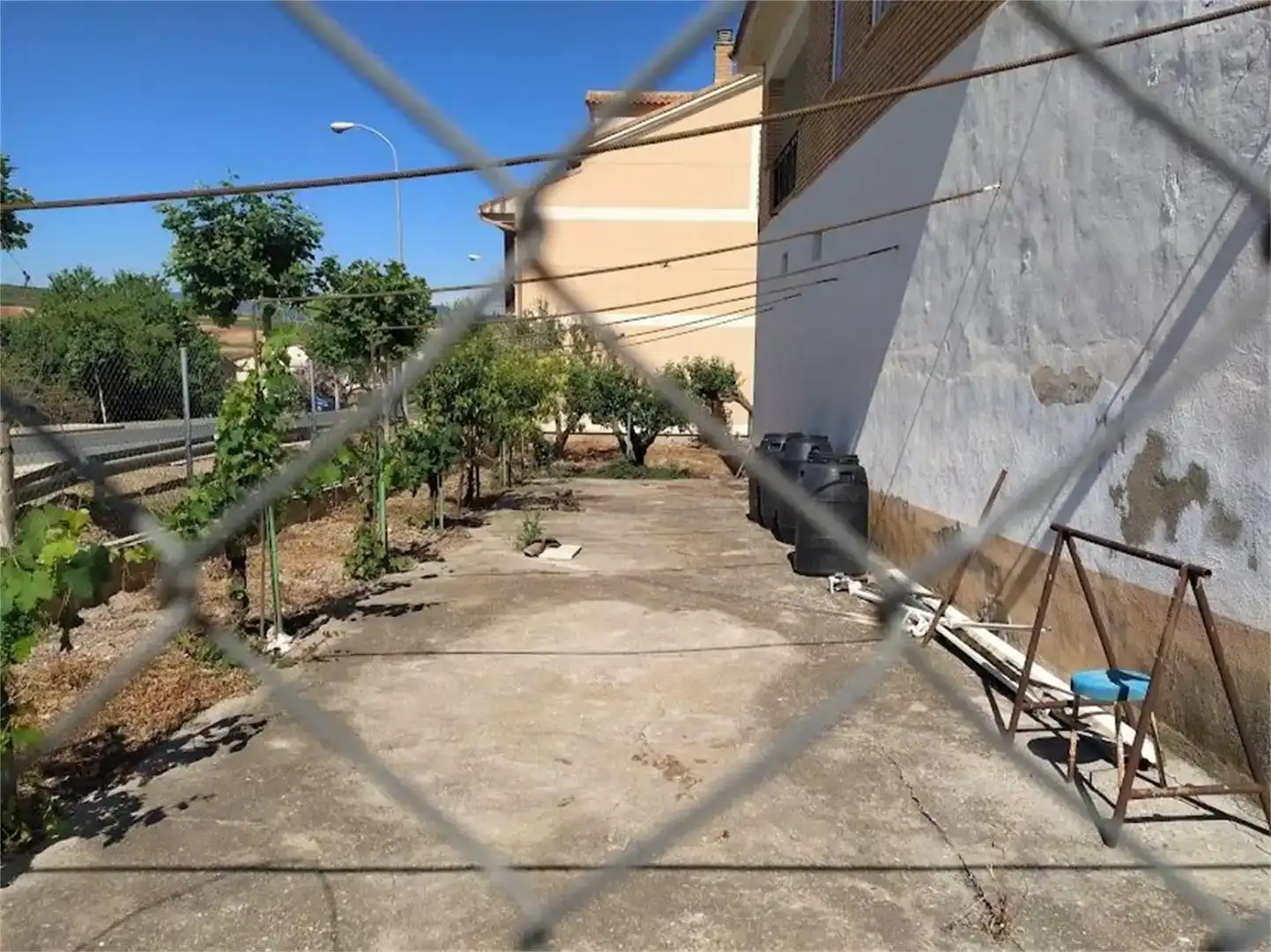 Piso en venta en Ausejo con Jardín privado, Trastero y Amueblado