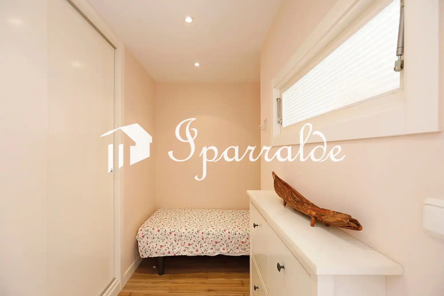 Habitación de Piso en venta en Biriatou con Calefacción, Parquet y Amueblado
