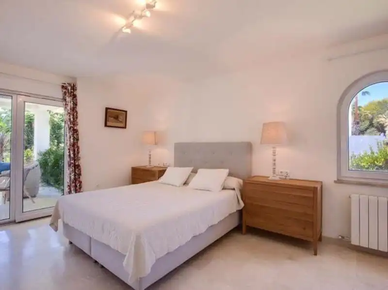 Dormitori de Casa o xalet de lloguer en Marbella amb Aire condicionat, Calefacció i Jardí privat