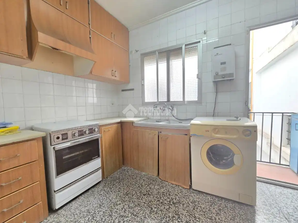 Cocina de Piso en venta en Valencia con Balcón