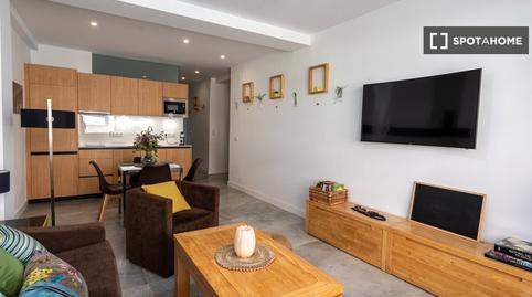 Foto 2 de Estudio para compartir en Los Remedios,  Sevilla Capital