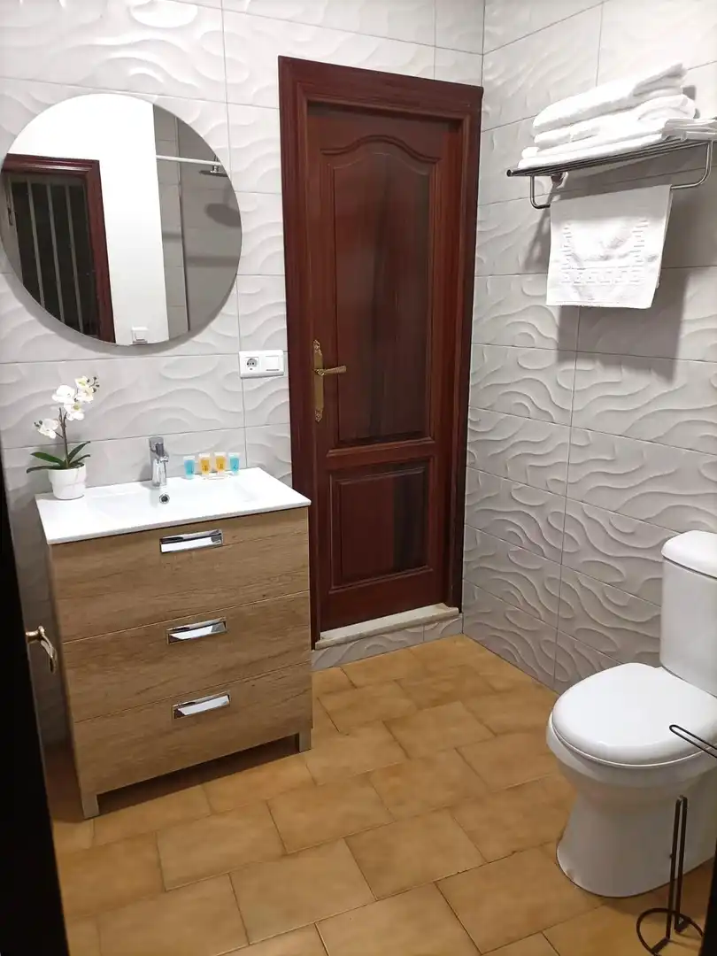 Baño de Estudio en venta en Moguer con Aire acondicionado, Amueblado y Balcón
