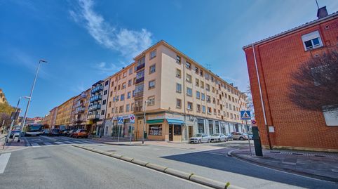 Foto 2 de Piso en venta en Pamplona-iruña - Grupo San Pedro Auzoa, 45, Rochapea, Pamplona / Iruña