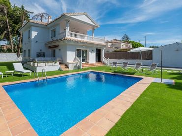 Villa con piscina in vendita a Elviria - Cabopino