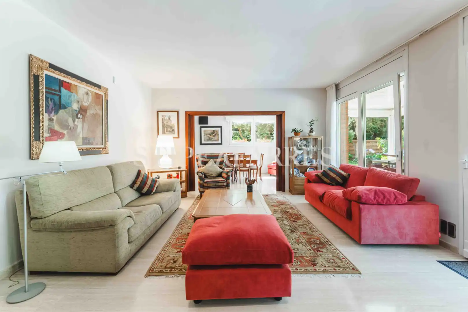 Wohnzimmer von Haus oder Chalet zum Verkauf in Barcelona mit Klimaanlage, Heizung und Privatgarten