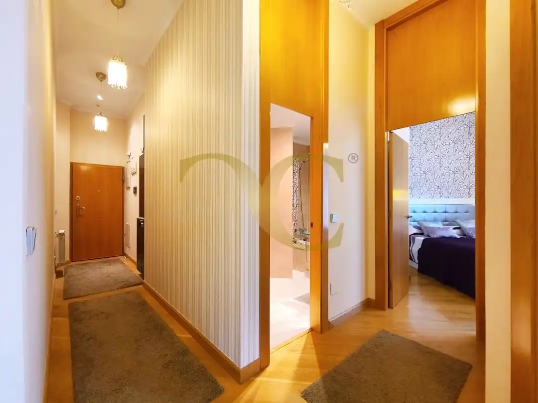Apartament en venda en Gijón  amb Calefacció, Moblat i Balcó