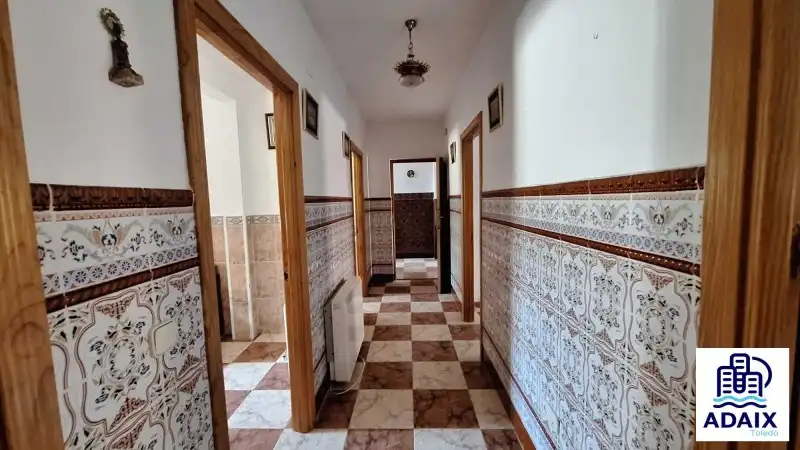 Houses for sale in Urda