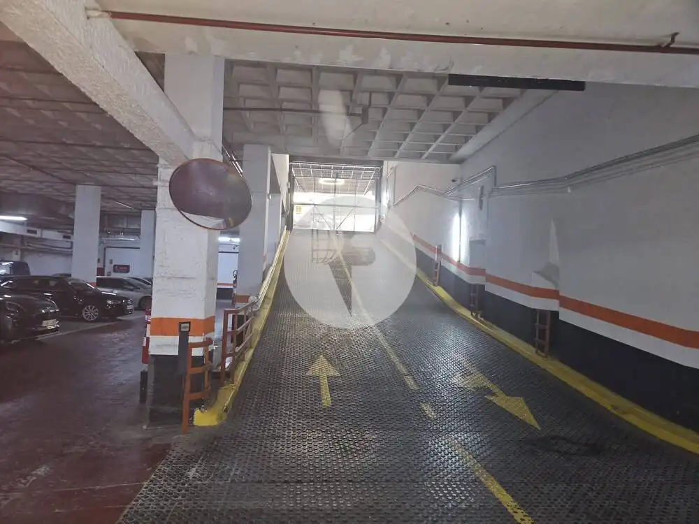 Parcheggio in vendita a Eixample, imagen 5