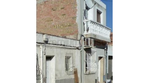 Foto 3 de Casa adosada en venta en Pasaje de la Mare de Déu de Les Angusties, Llevant, Reus