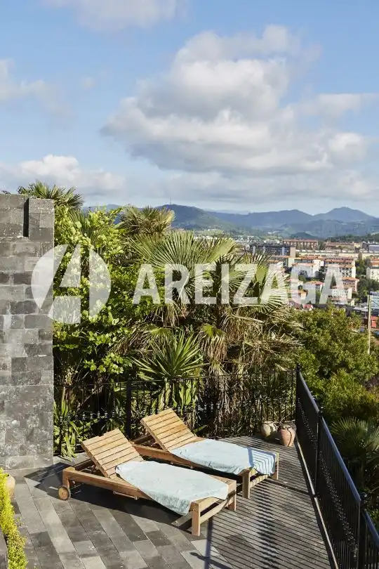 Casa o xalet en venda a Ulia Pasealekua, 184, Ategorrieta - Ulia