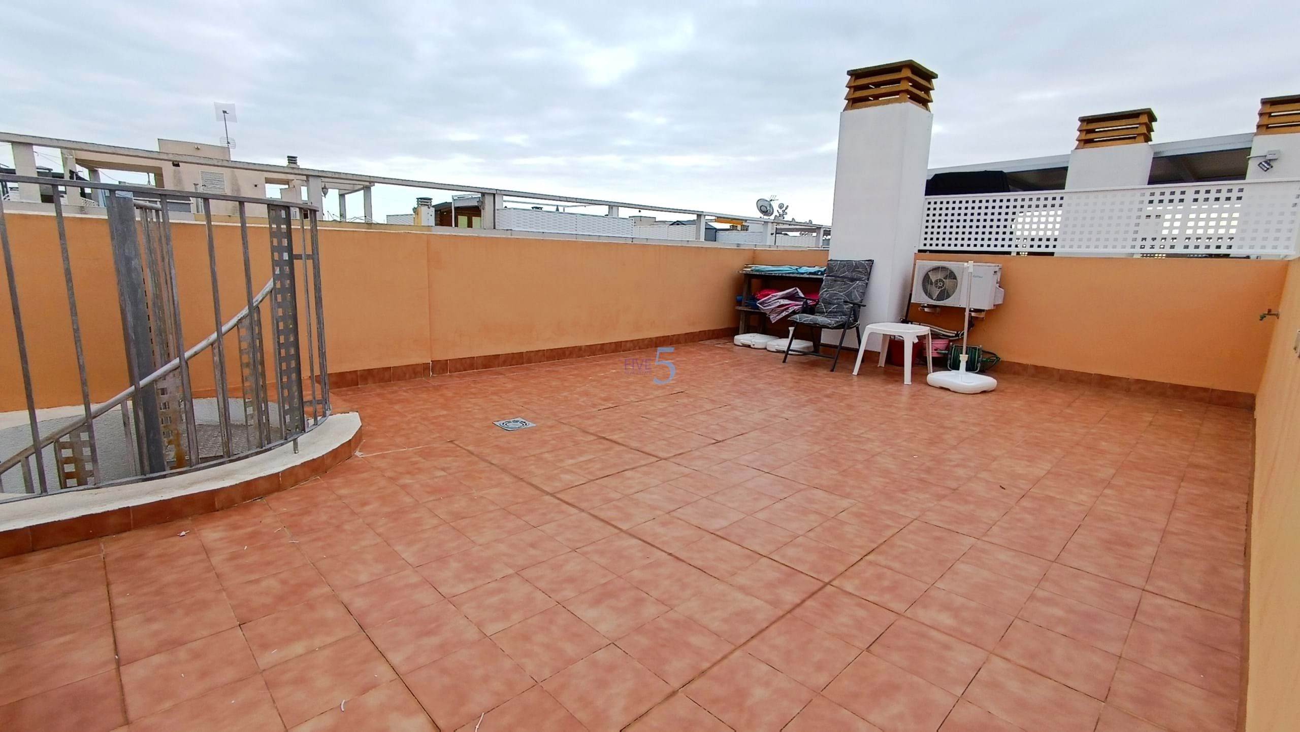 Terrace of Flat for sale in Almoradí  with Air Conditioner, Heating and Storage room