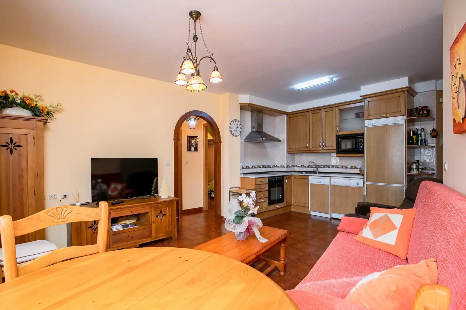 Wohnzimmer von Wohnung zum Verkauf in Biescas mit Heizung und Möbliert