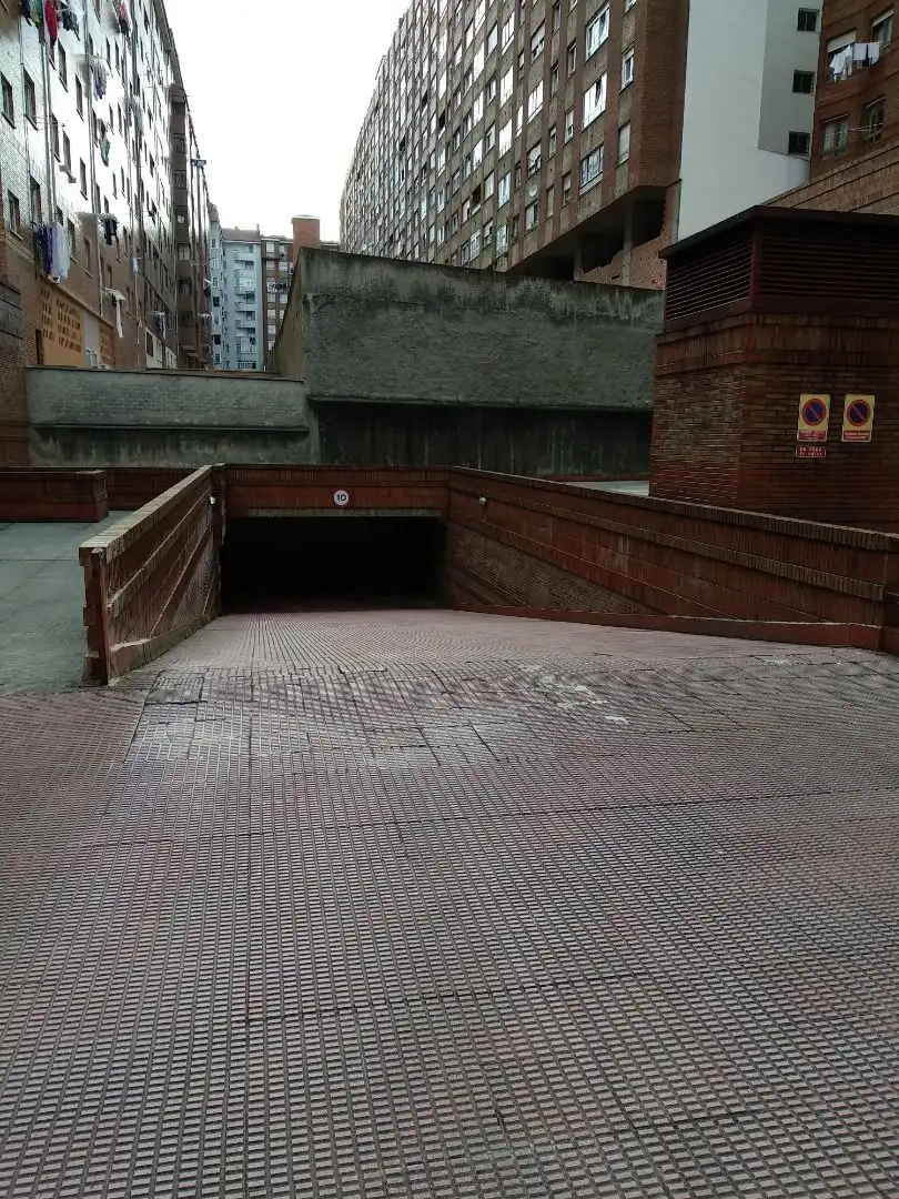 Garage for rent in Calle Doctor Severo Ochoa, 27, Centro