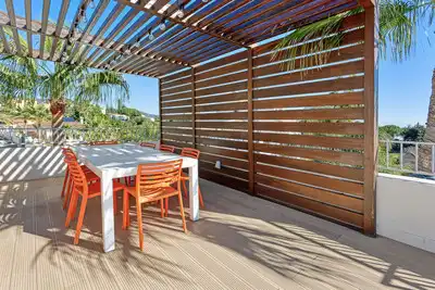 Terrassa de Casa o xalet en venda en Marbella amb Aire condicionat, Calefacció i Jardí privat