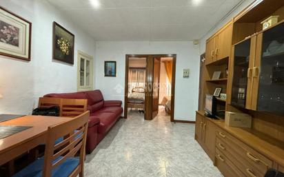 Living room of Flat for sale in  Barcelona Capital  with Balcony