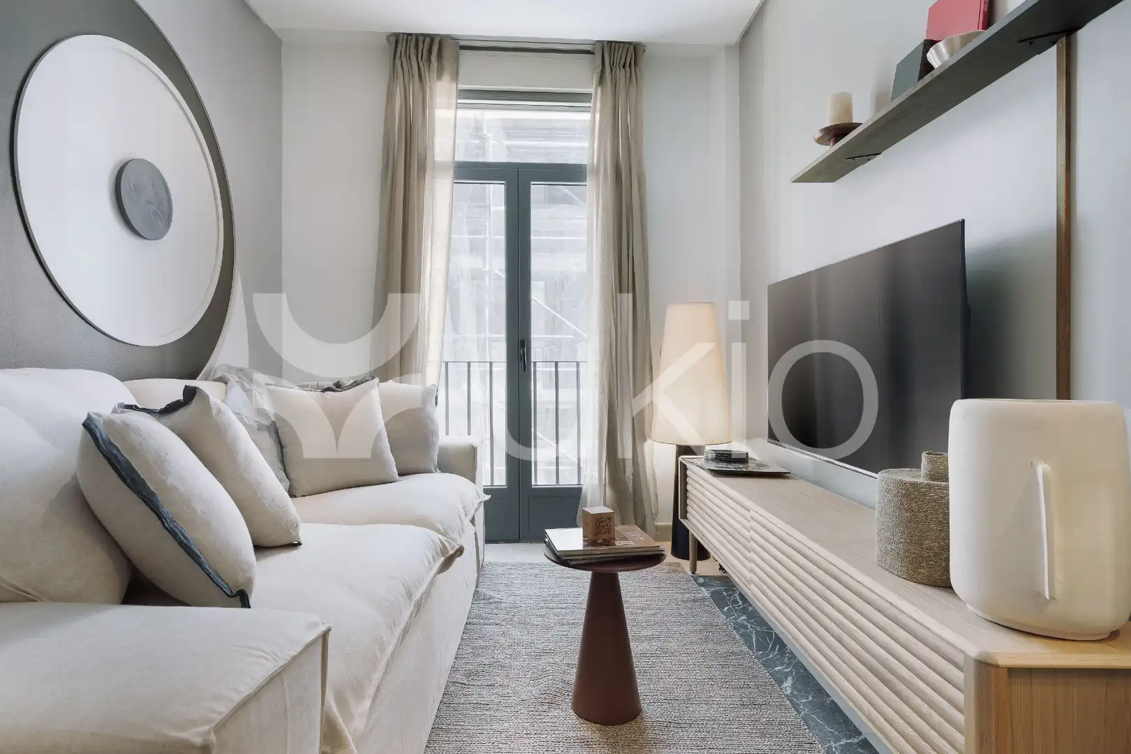 Sala de estar de Apartamento de alquiler en Madrid con Aire acondicionado, Calefacción y Amueblado