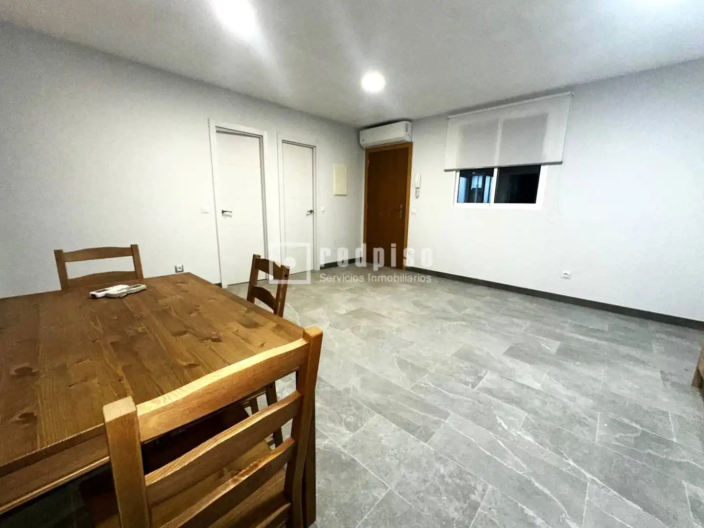 Local en venta en Madrid con Aire acondicionado y Alarma