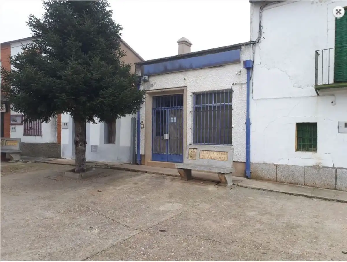 Local commercial à vendre à Barbadillo