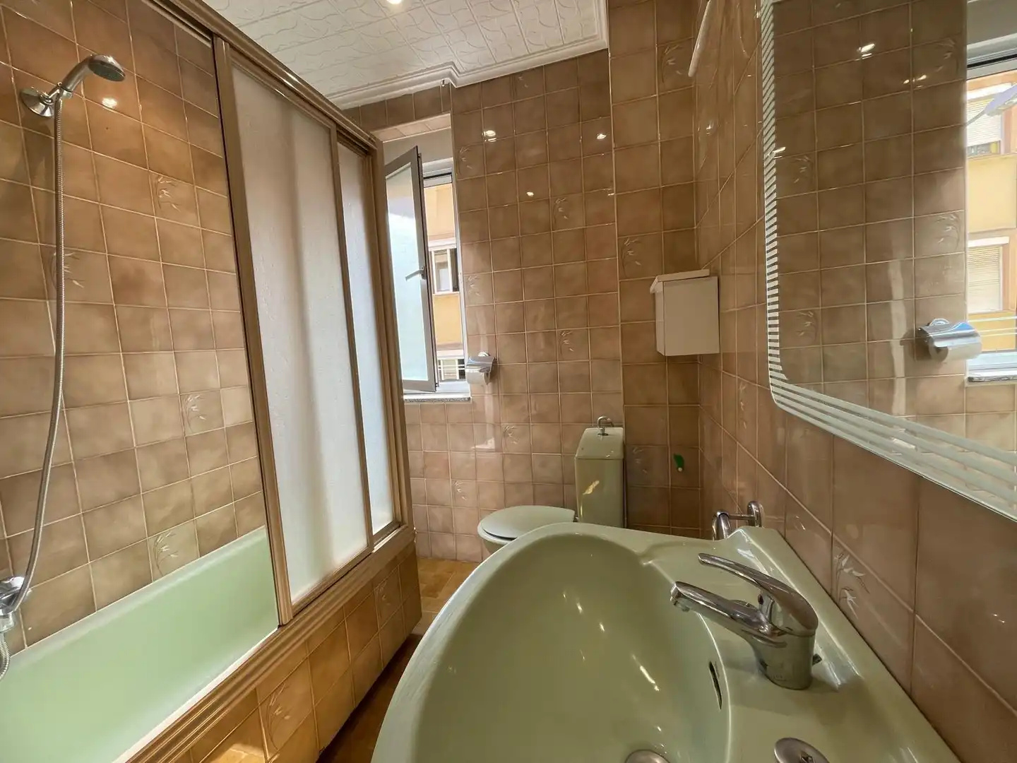 Bathroom of Flat for sale in Zona Alta