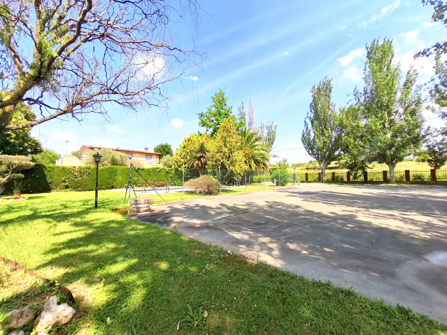 Vista exterior de Casa o xalet en venda en Villamediana de Iregua amb Calefacció