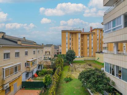 Exterior view of Flat for sale in Manresa  with Air Conditioner, Heating and Balcony