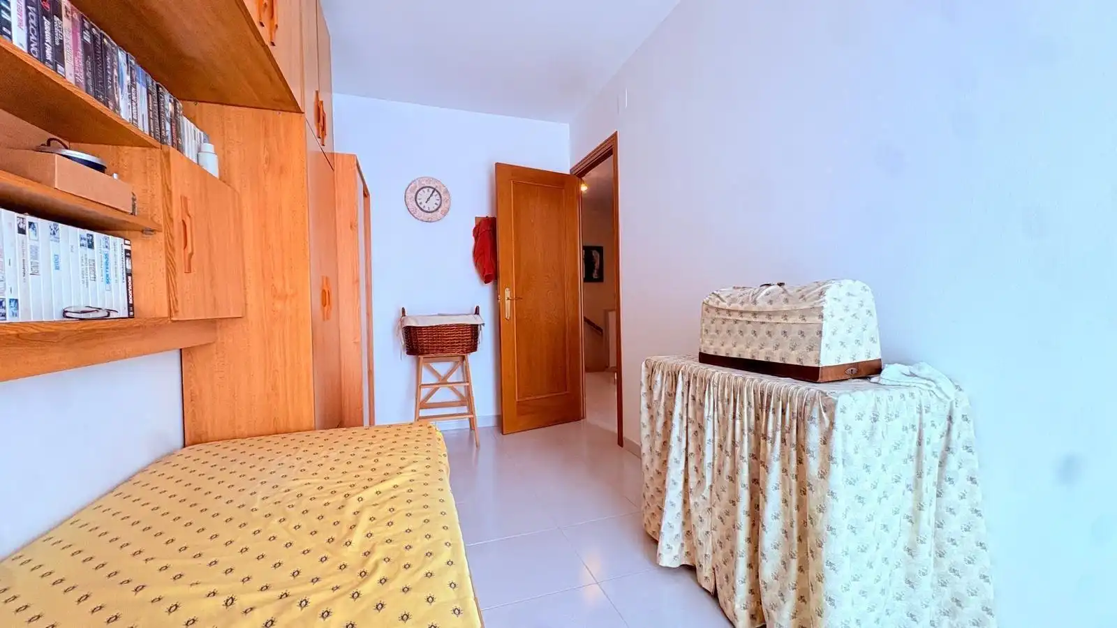 Dormitori de Casa o xalet en venda en Castellar del Vallès amb Calefacció i Terrassa