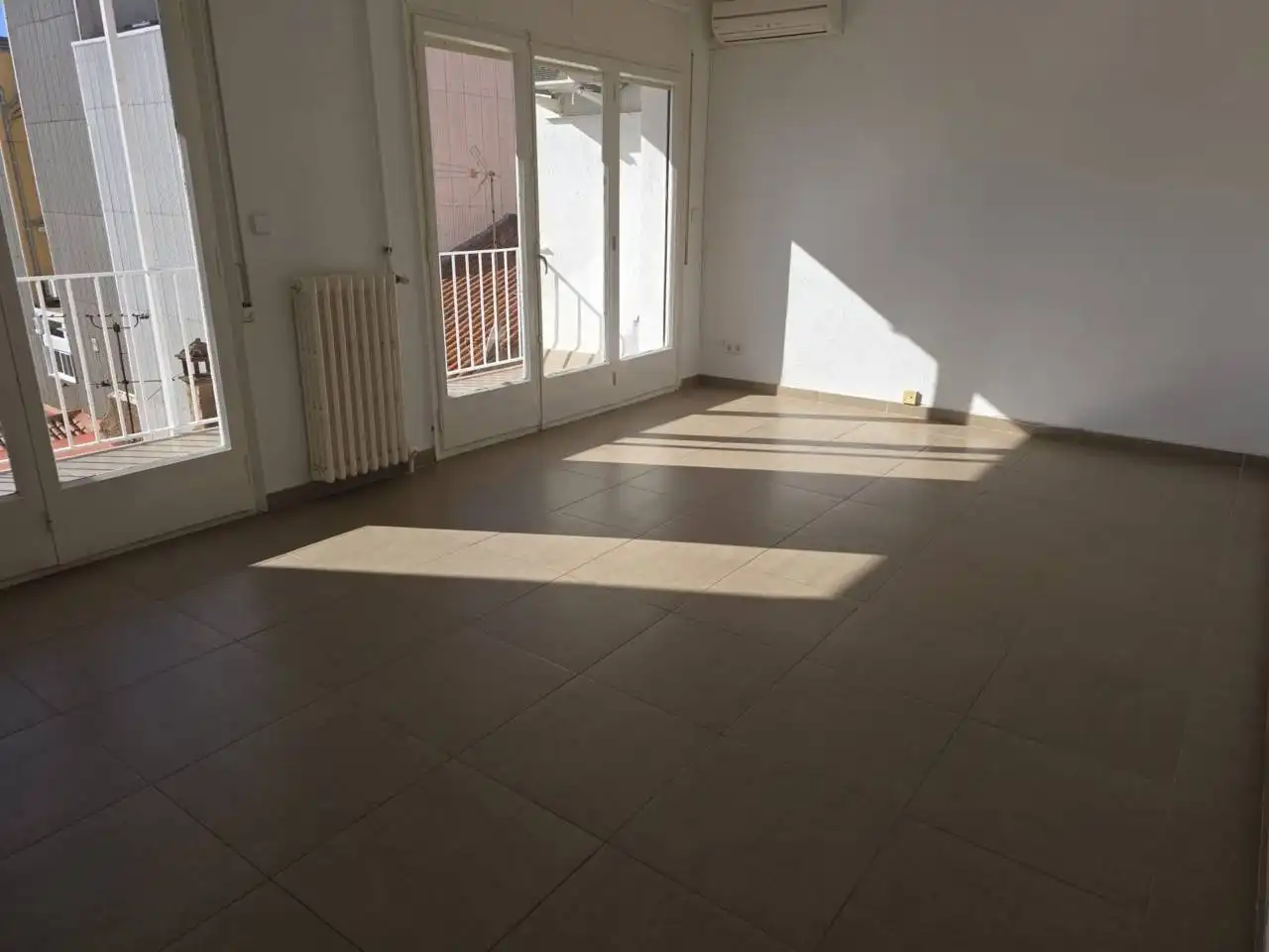 Appartement avec terrasse à vendre à Ponent