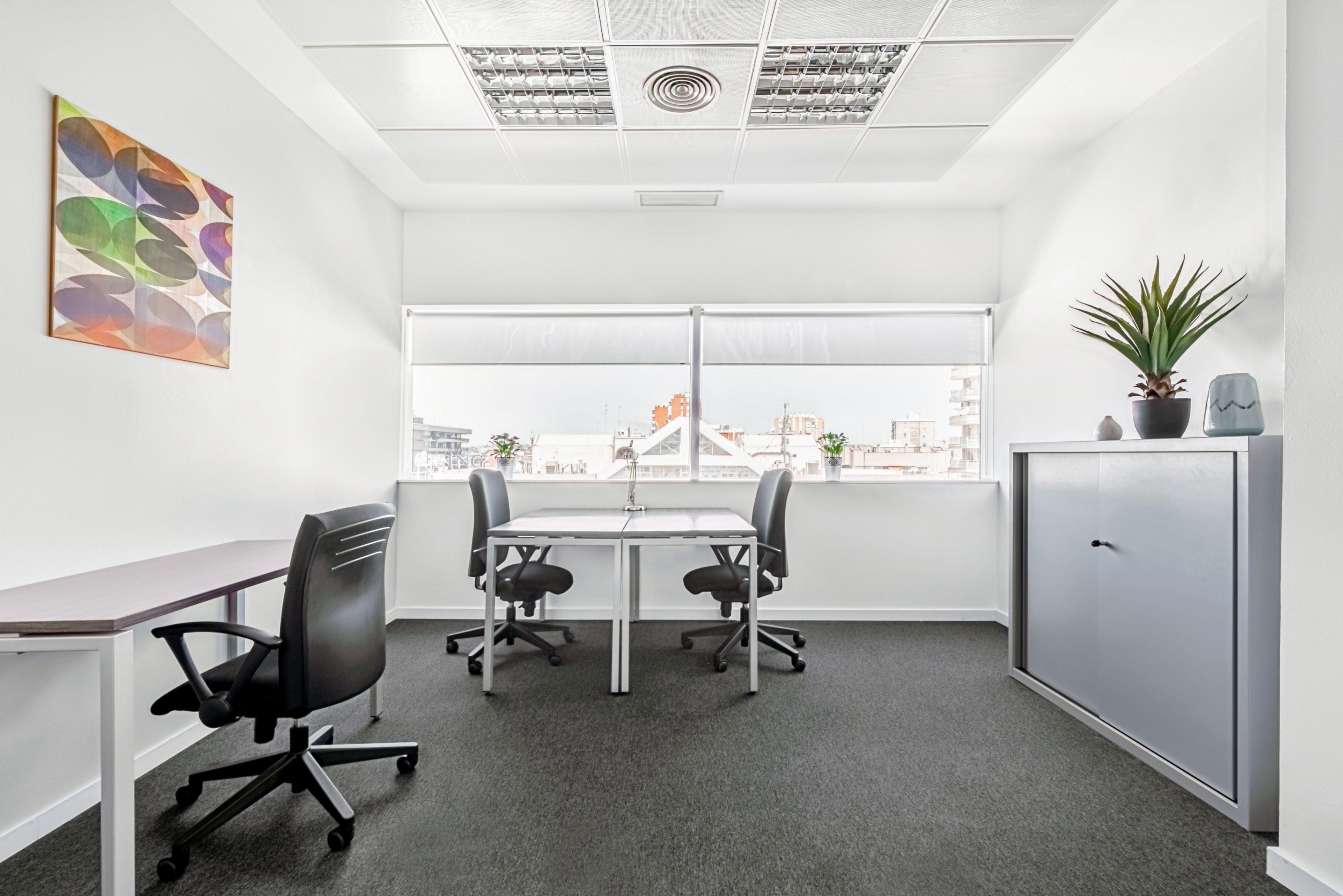 Oficina de lloguer en  Sevilla Capital