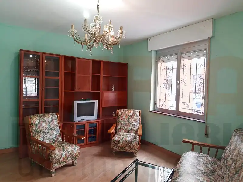 Wohnung zum Verkauf in Calle Vetusta, Fozaneldi - Tenderina