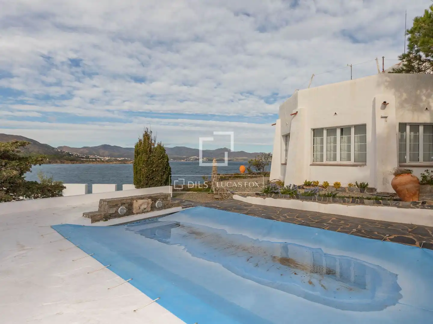 Vista exterior de Casa o xalet en venda en El Port de la Selva amb Calefacció, Terrassa i Traster
