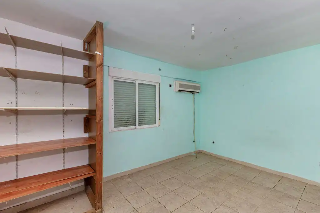 Dormitori de Casa adosada en venda en Alcoba amb Aire condicionat