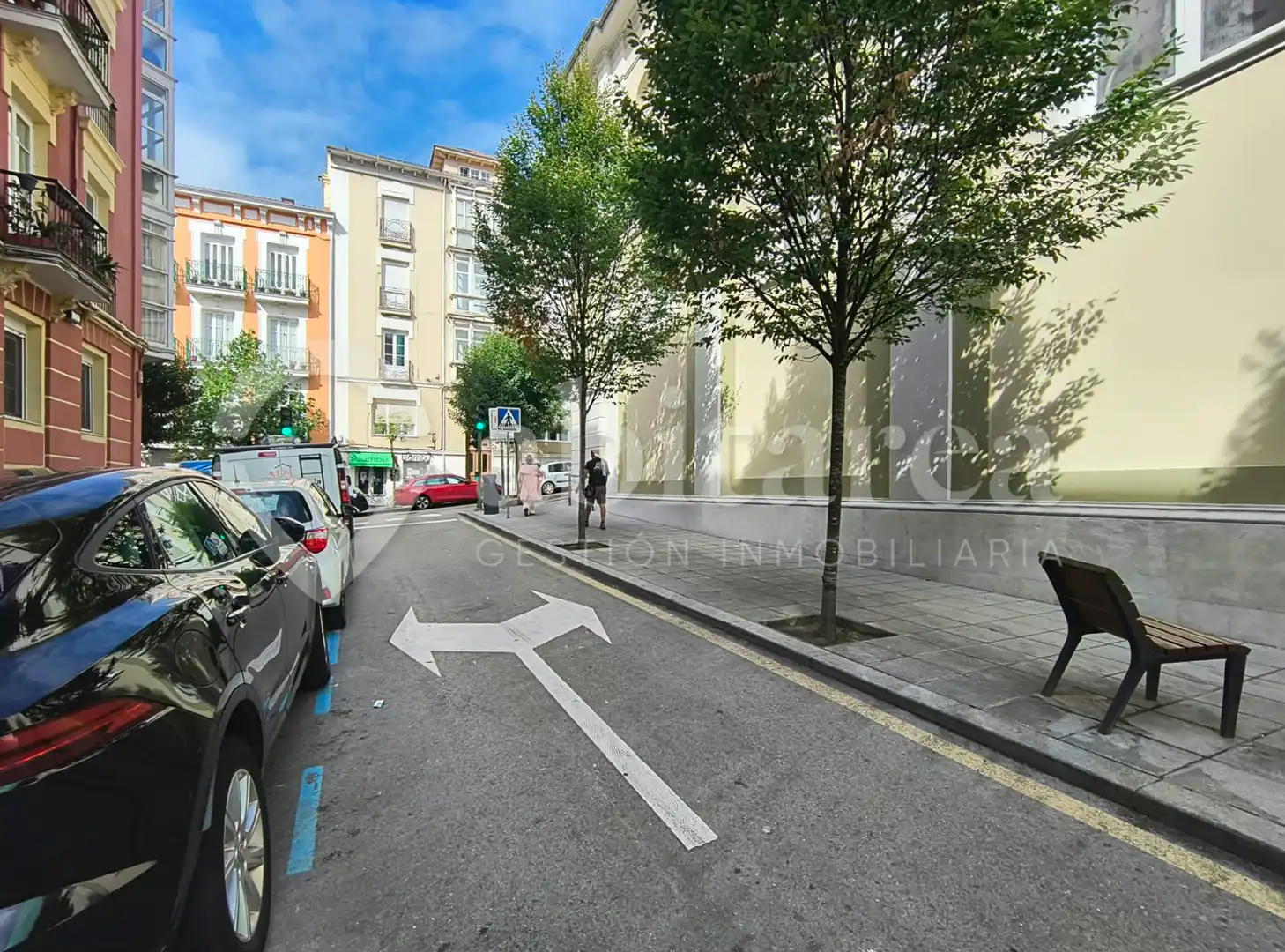 Parking de Estudio de alquiler en Santander con Amueblado y Horno