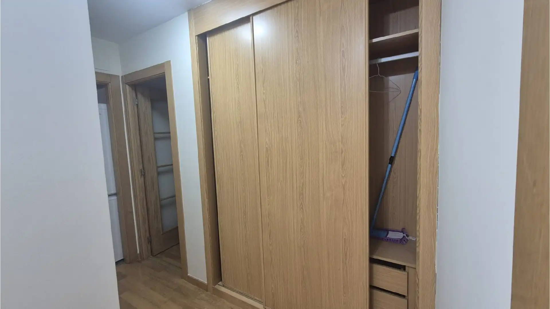 Apartment with lift to rent in AV RAMON CARANDE, imagen 7