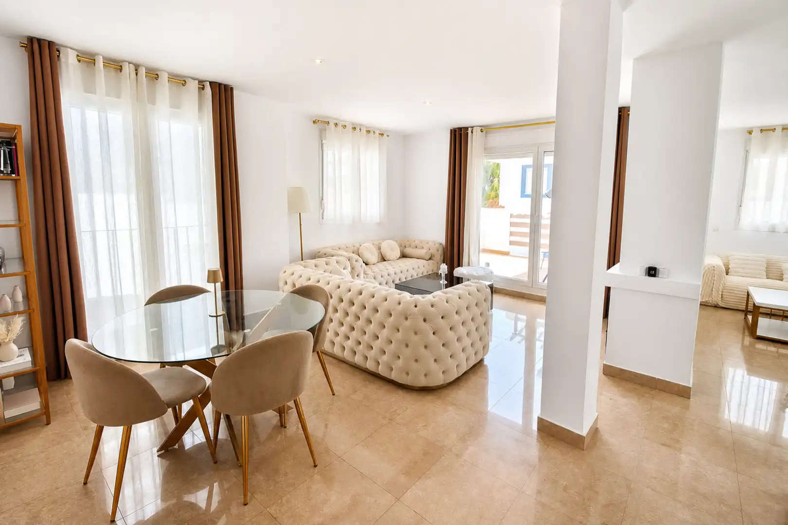 Haus mit Pool zum Verkauf in La Duquesa, imagen 18