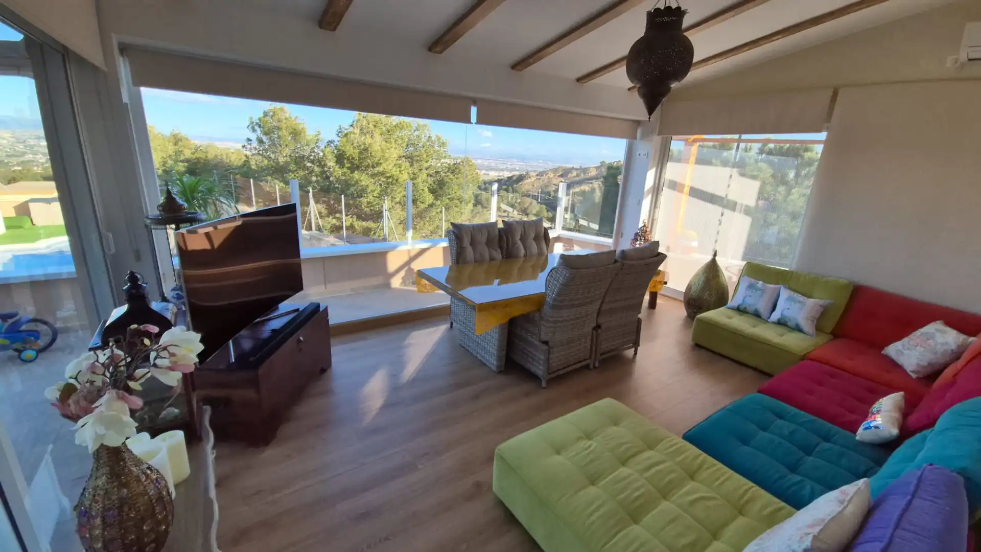 Sala d'estar de Casa adosada en venda en Murcia amb Aire condicionat, Jardí privat i Terrassa