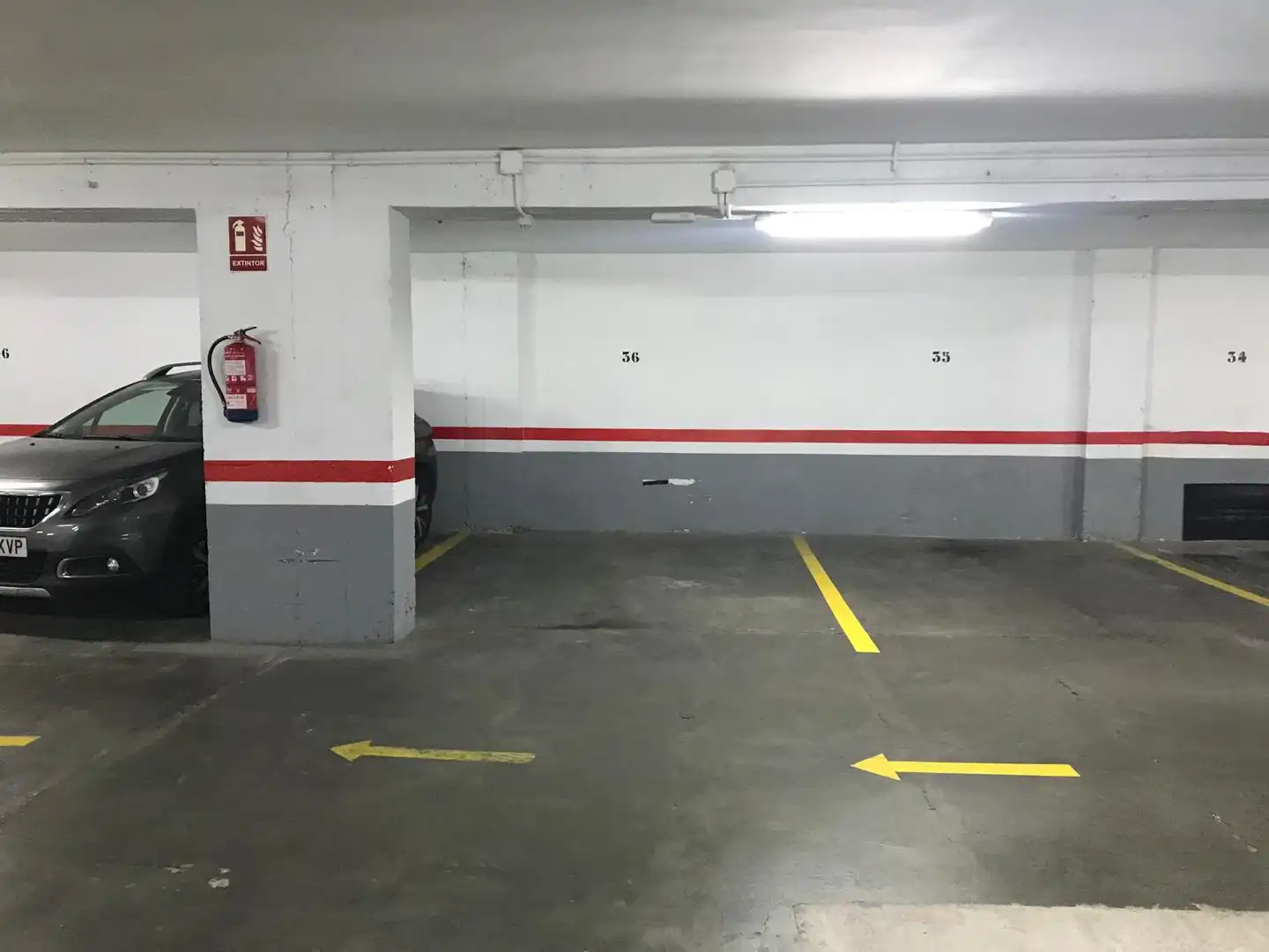 Einzelparkplatz mit Aufzug zur Miete in Carrer de Déu i Mata 154, imagen 4