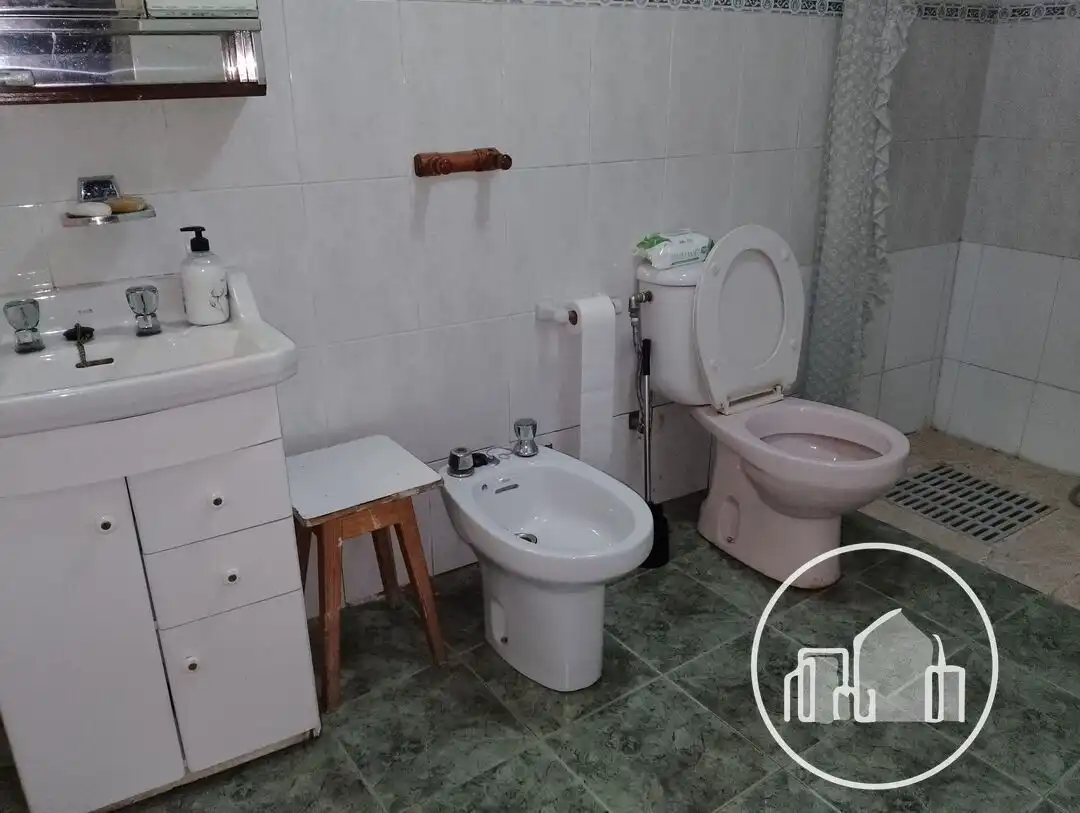 Baño de Piso en venta en Las Hormazas  con Amueblado