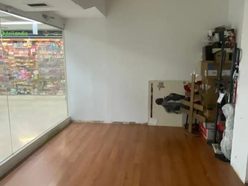 Local de alquiler en Rubí con Aire acondicionado y Parquet