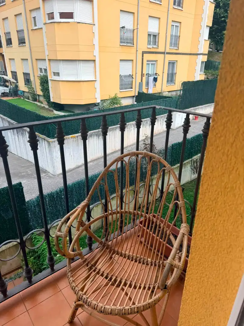 Wohnung zur Miete in Calle la Garoja, Cartes