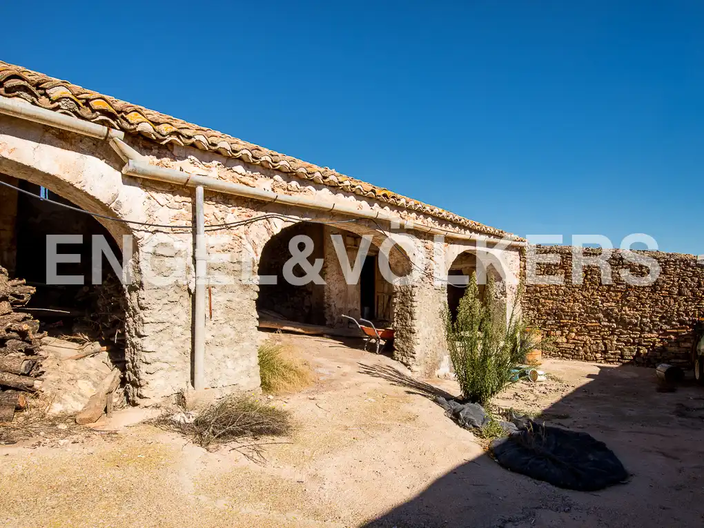 Vista exterior de Finca rústica en venta en Segorbe con Calefacción, Jardín privado y Trastero