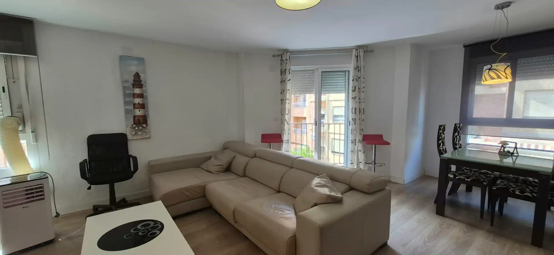 Living room of Flat for rent in Moncada  with Parquet flooring, Furnished and Oven