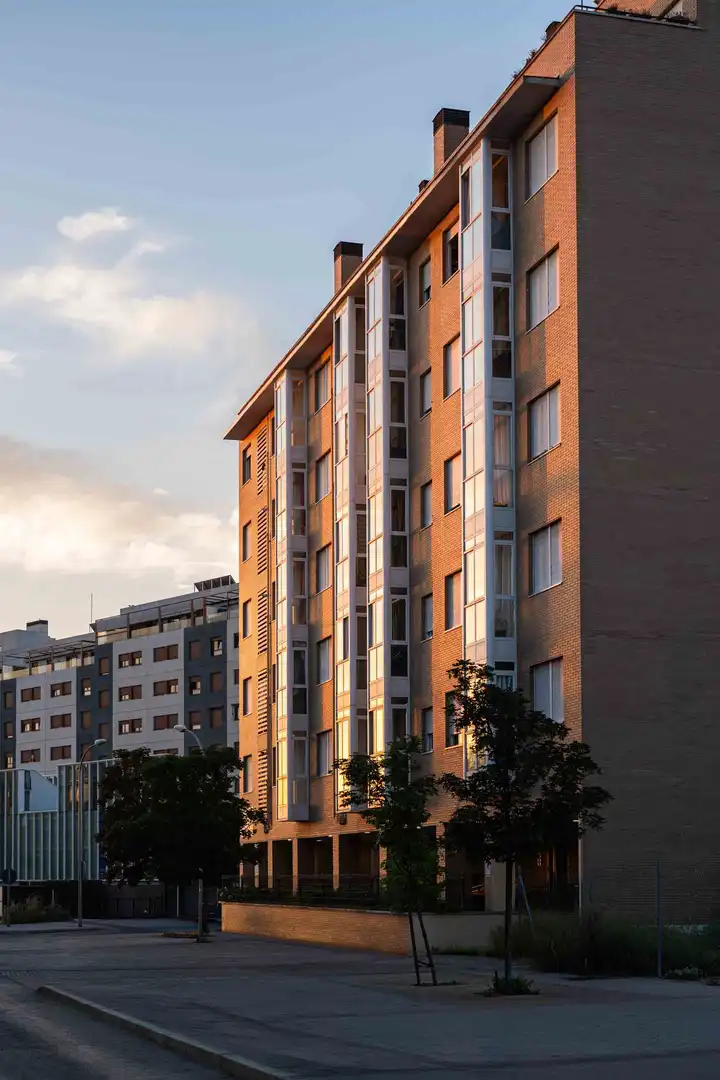 Vista exterior de Estudi en venda en Madrid amb Terrassa i Traster
