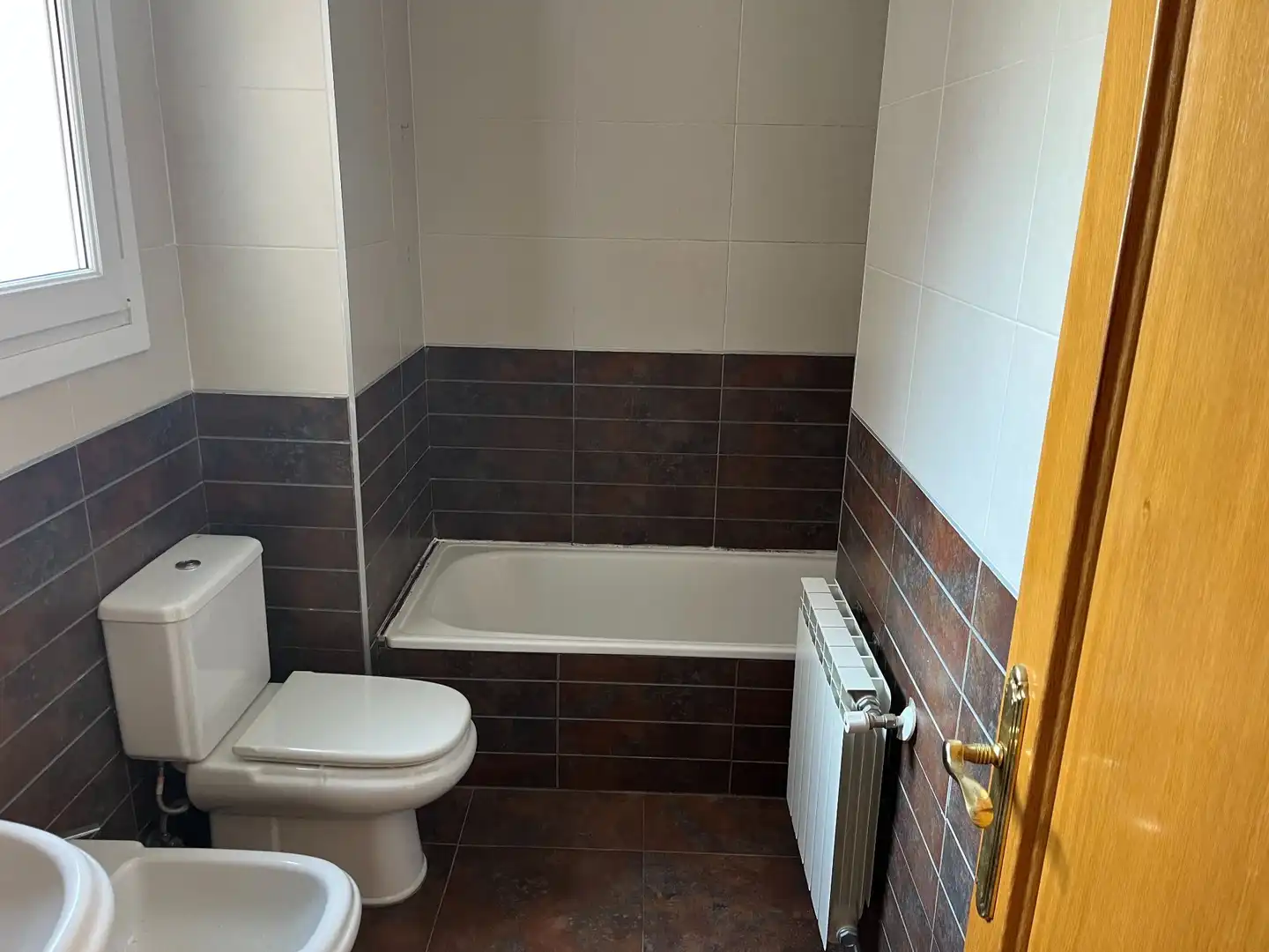 Bathroom of Flat for sale in Ávila  with Heating, Storage room and Community pool