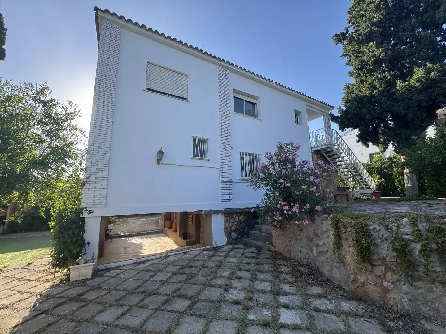 Vista exterior de Casa o chalet en venta en Torrent con Terraza, Trastero y Piscina